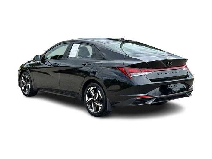 Thumbnail: 2023 Hyundai Elantra - 4