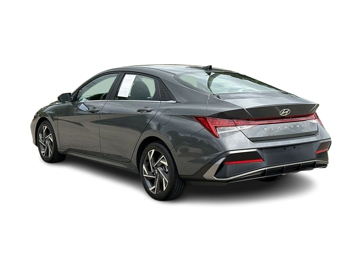 Thumbnail: 2024 Hyundai Elantra - 4
