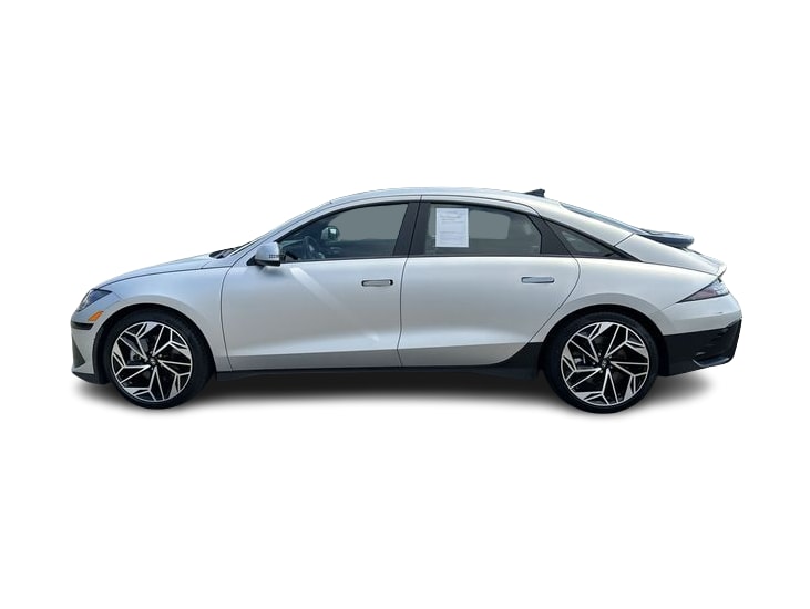 Thumbnail: 2023 Hyundai Ioniq 6 - 3