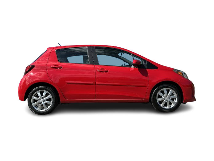 Thumbnail: 2015 Toyota Yaris - 17