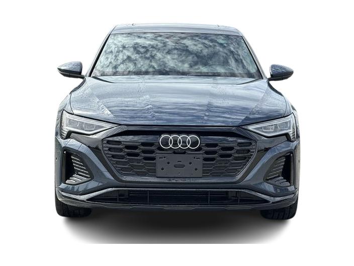 Thumbnail: 2024 Audi Q8 e-tron - 6