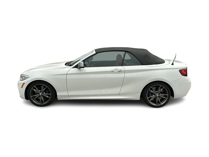Thumbnail: 2015 BMW 2 Series - 3