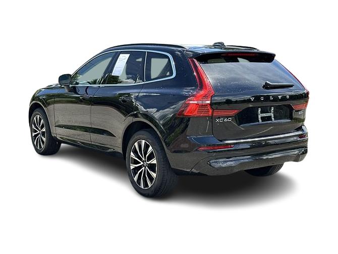 Thumbnail: 2023 Volvo XC60 - 4