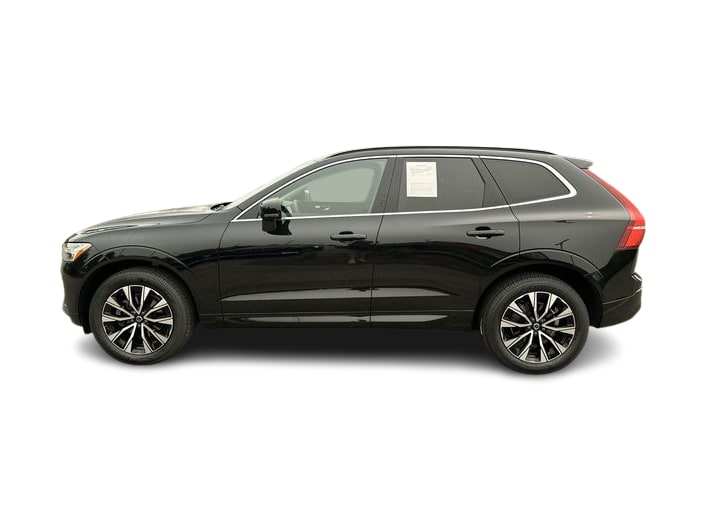 Thumbnail: 2023 Volvo XC60 - 3