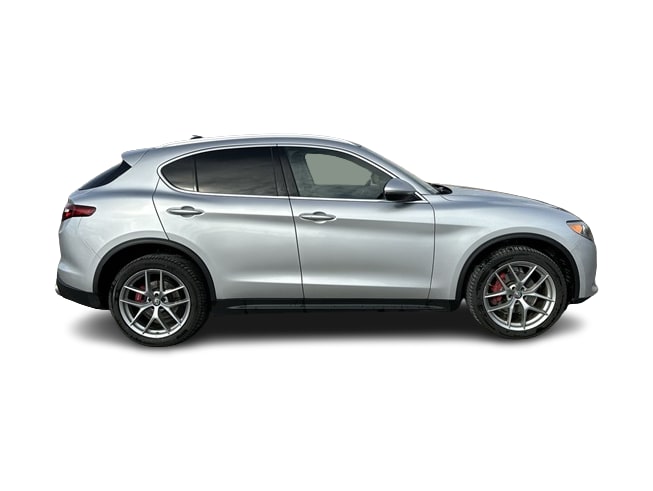 2018 Alfa Romeo Stelvio Ti 15