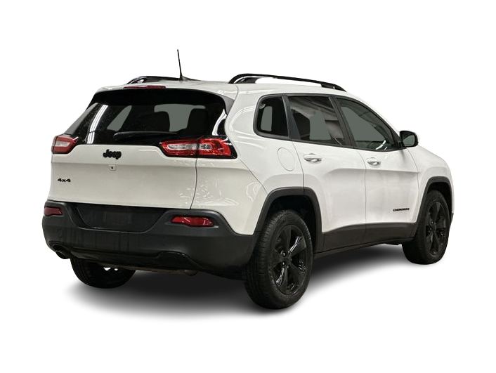 Thumbnail: 2016 Jeep Cherokee - 21