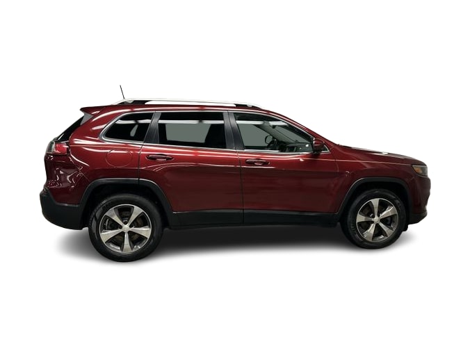 Thumbnail: 2019 Jeep Cherokee - 17