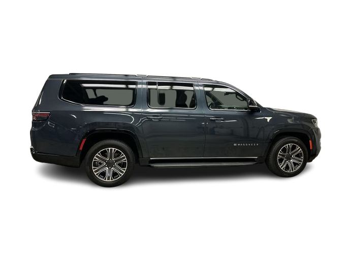 Thumbnail: 2024 Jeep Wagoneer - 17