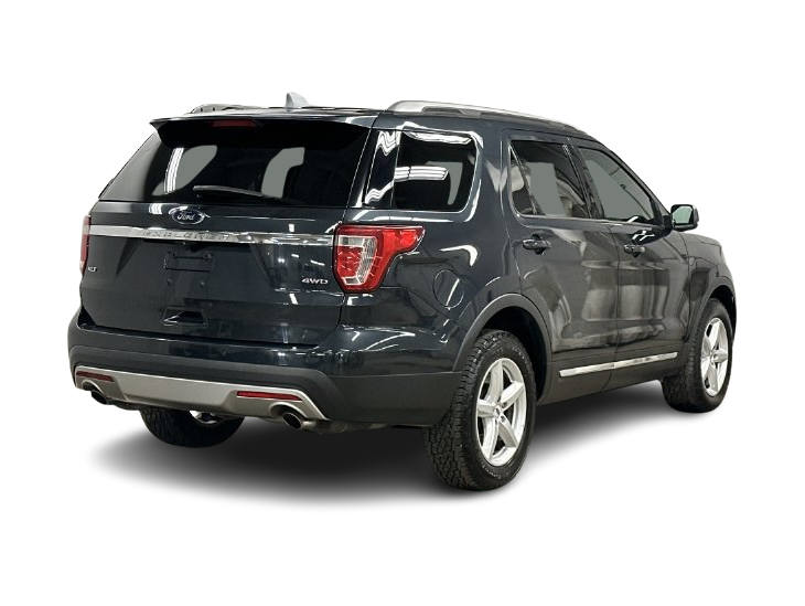 Thumbnail: 2017 Ford Explorer - 36