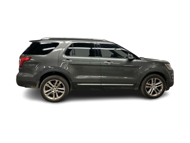 Thumbnail: 2016 Ford Explorer - 15