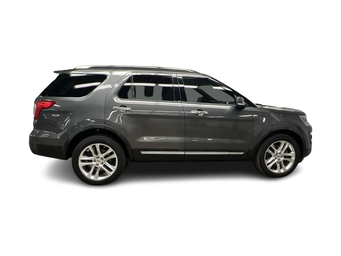 Thumbnail: 2016 Ford Explorer - 17