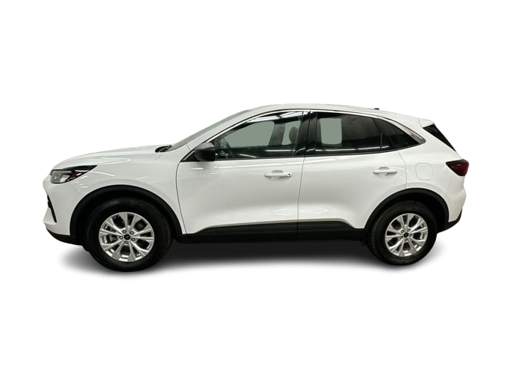Thumbnail: 2023 Ford Escape - 3