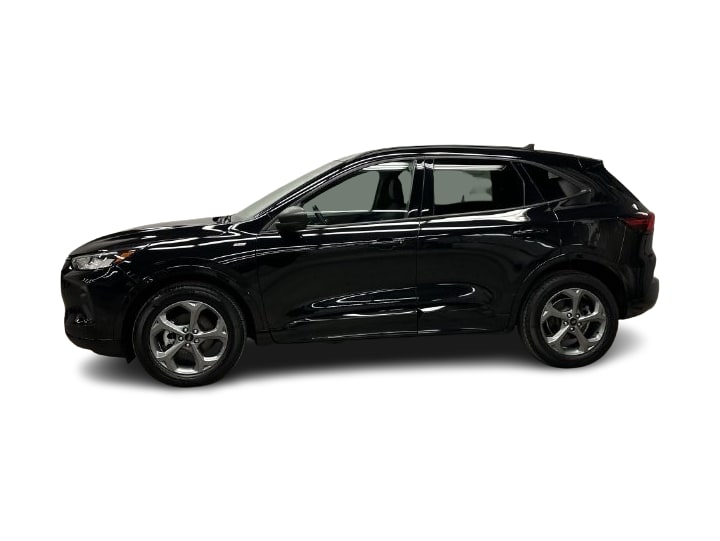 Thumbnail: 2023 Ford Escape - 3