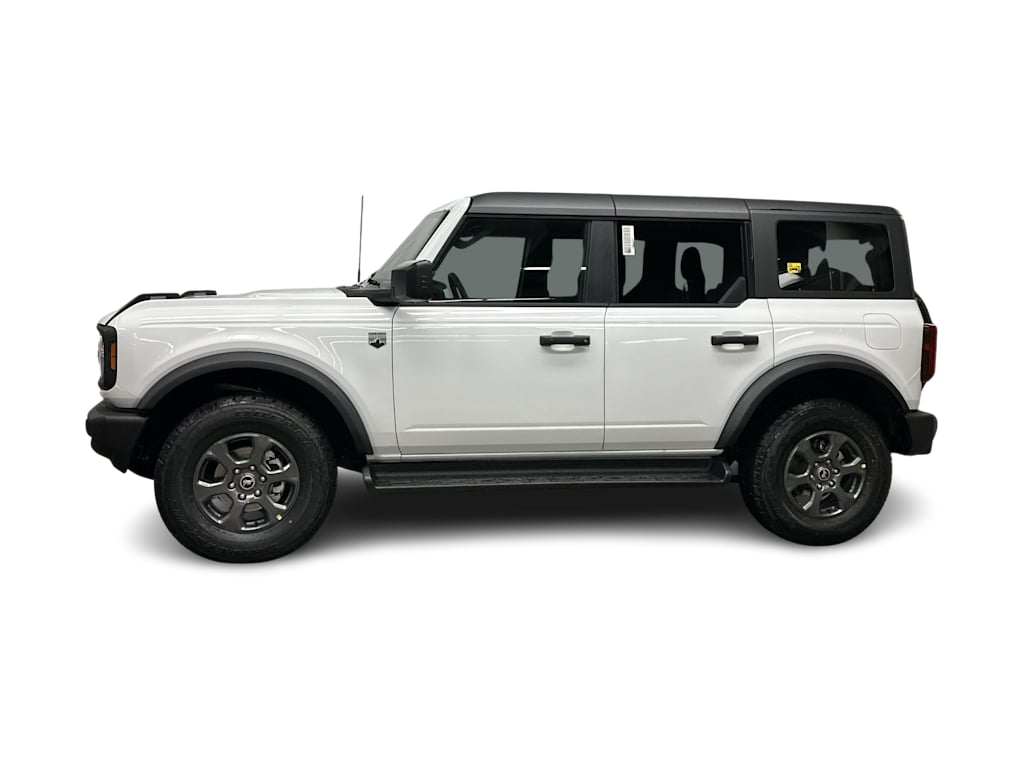 Thumbnail: 2026 Ford Bronco - 3