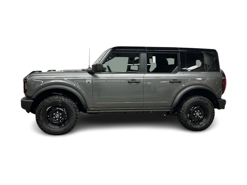 Thumbnail: 2026 Ford Bronco - 3