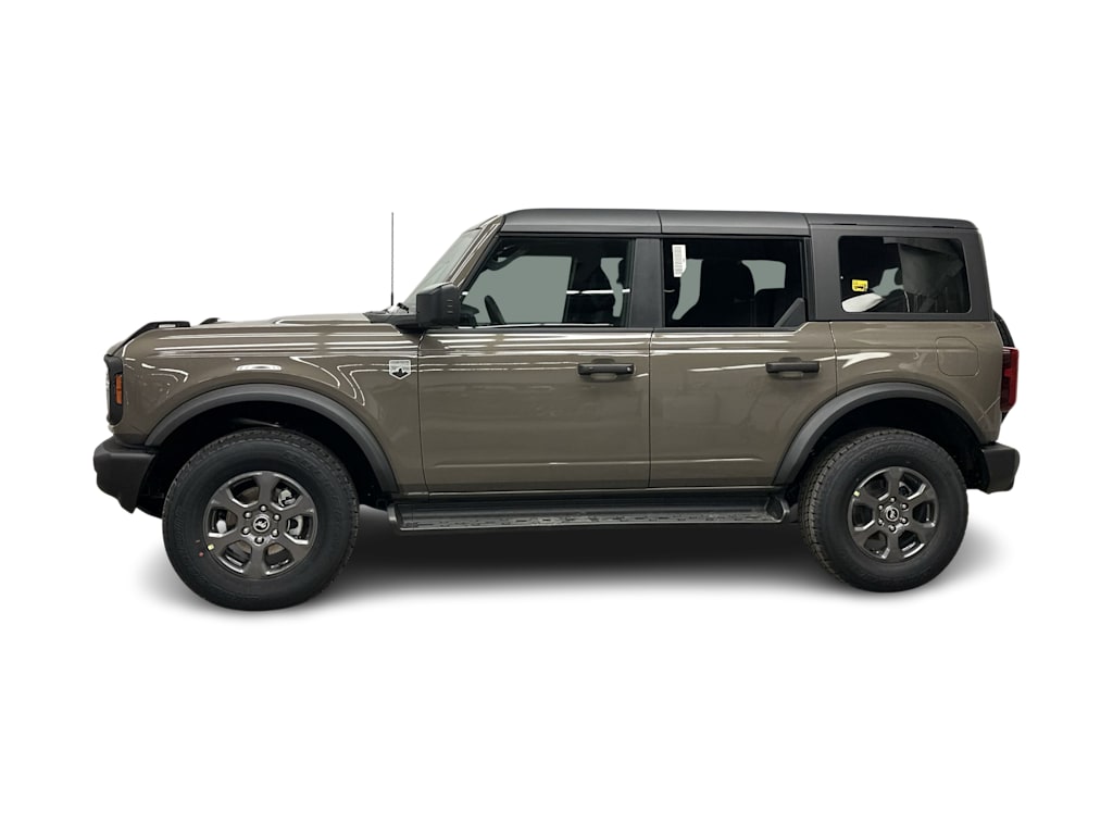 Thumbnail: 2026 Ford Bronco - 3