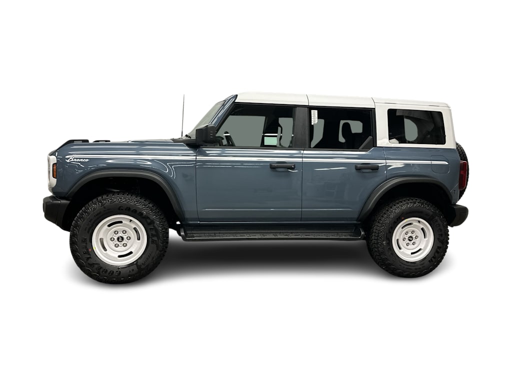 Thumbnail: 2025 Ford Bronco - 3