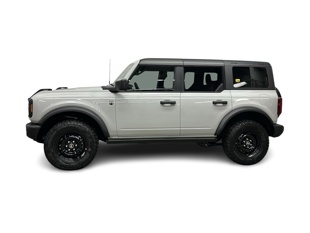 Thumbnail: 2026 Ford Bronco - 3