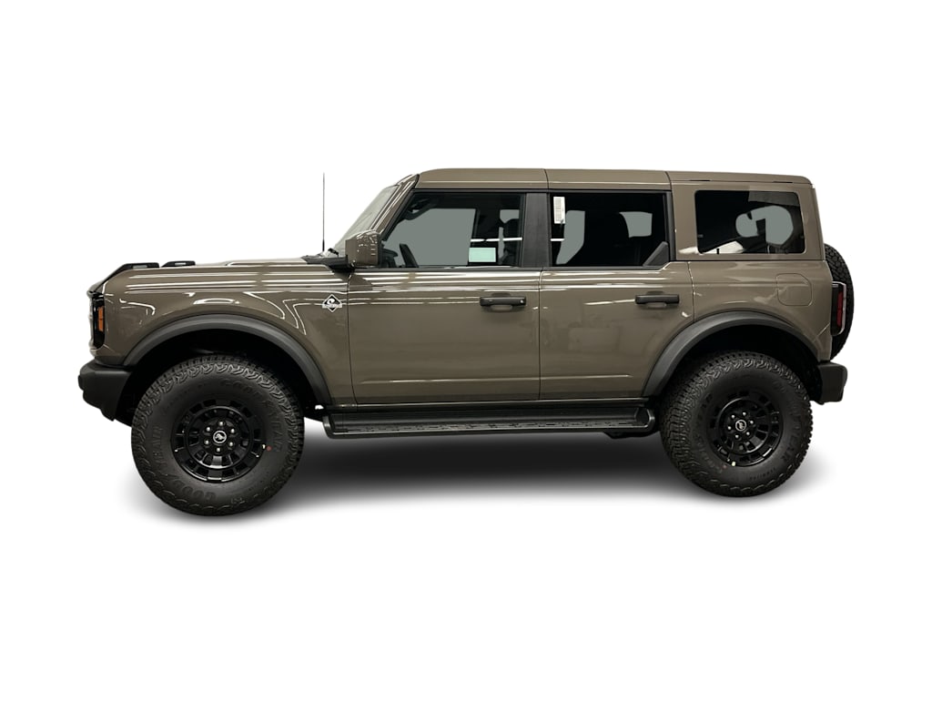 Thumbnail: 2026 Ford Bronco - 3