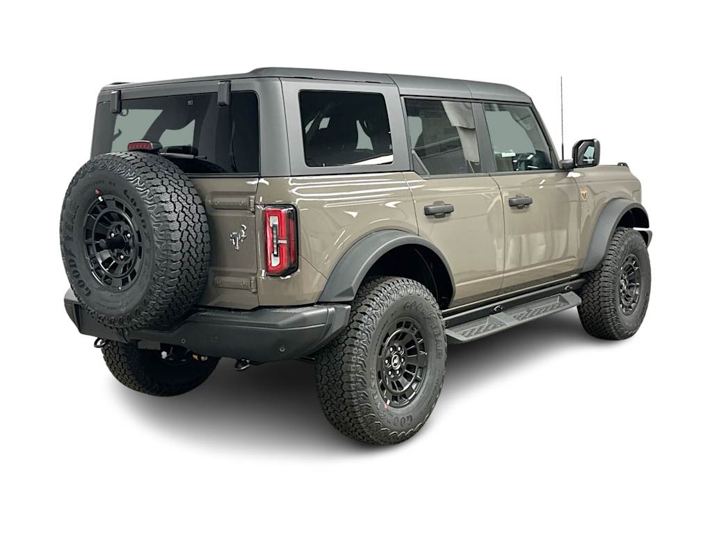 Thumbnail: 2026 Ford Bronco - 40