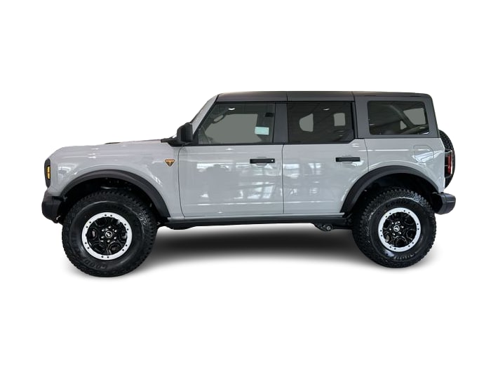 Thumbnail: 2026 Ford Bronco - 3