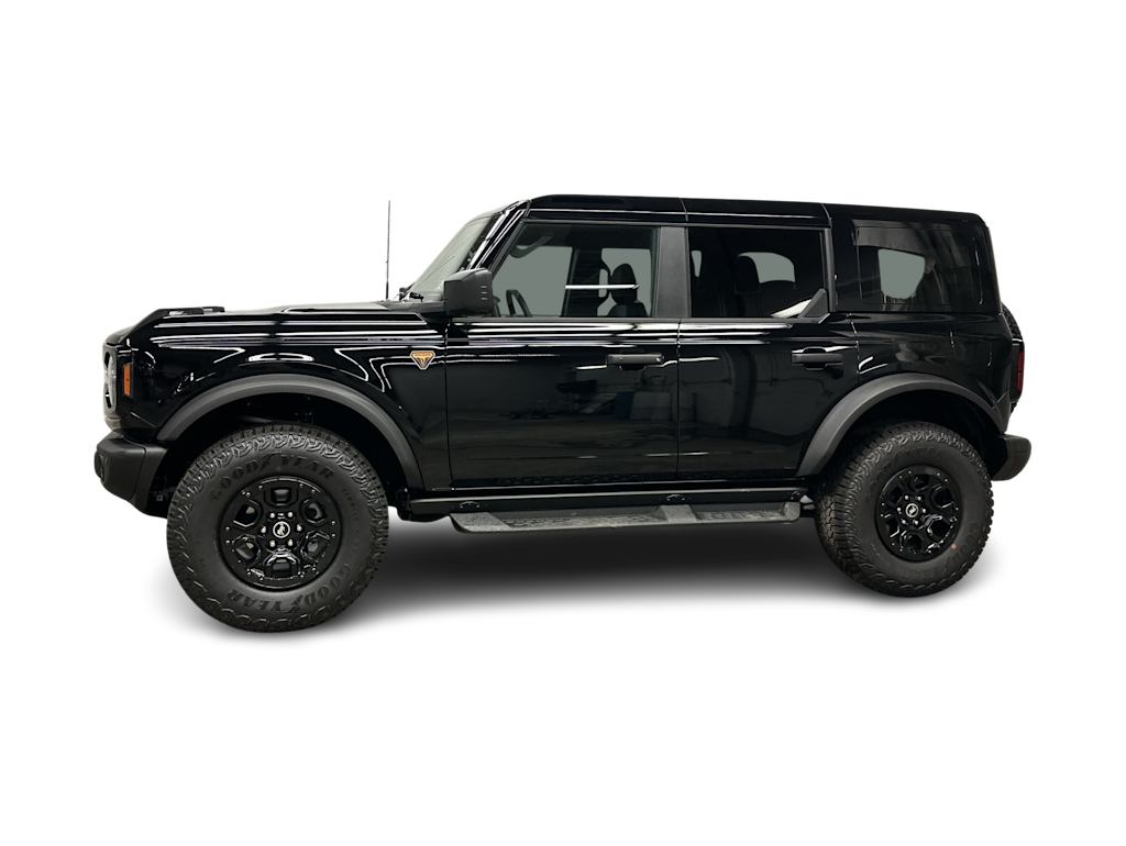 Thumbnail: 2026 Ford Bronco - 3