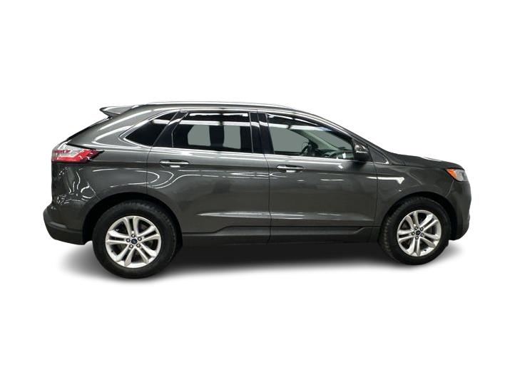 Thumbnail: 2019 Ford Edge - 18