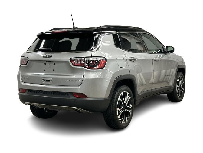 Thumbnail: 2023 Jeep Compass - 31