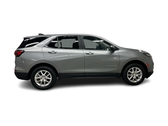 Thumbnail: 2024 Chevrolet Equinox - 17