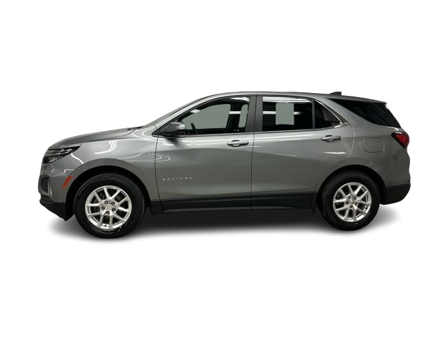 Thumbnail: 2023 Chevrolet Equinox - 3