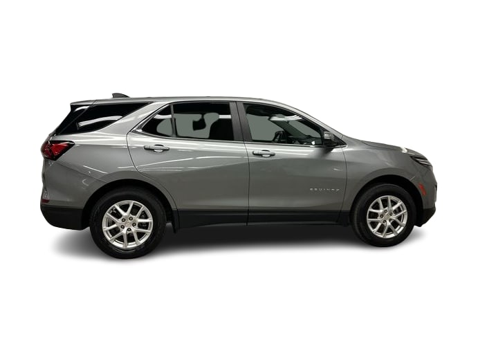 Thumbnail: 2023 Chevrolet Equinox - 18