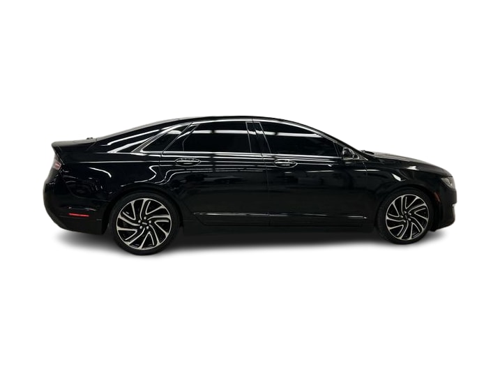 Thumbnail: 2020 Lincoln MKZ - 16