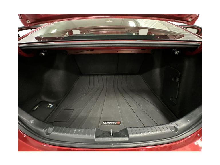 Thumbnail: 2015 Mazda Mazda3 - 15