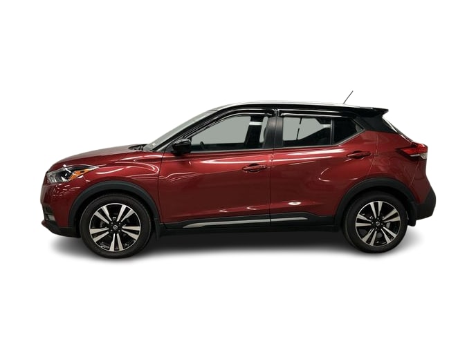 Thumbnail: 2020 Nissan Kicks - 3