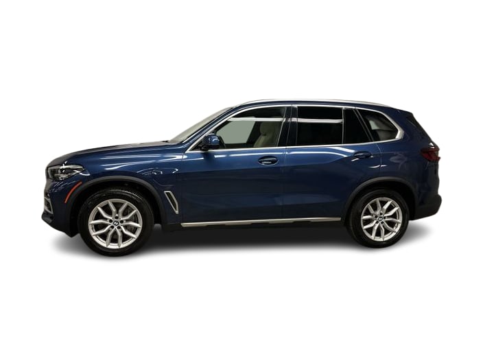 Thumbnail: 2021 BMW X5 - 3