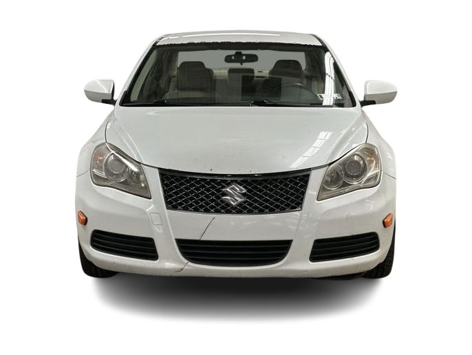 Thumbnail: 2012 Suzuki Kizashi - 6