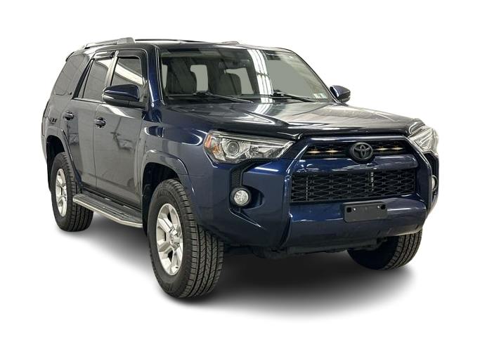Thumbnail: 2018 Toyota 4Runner - 22