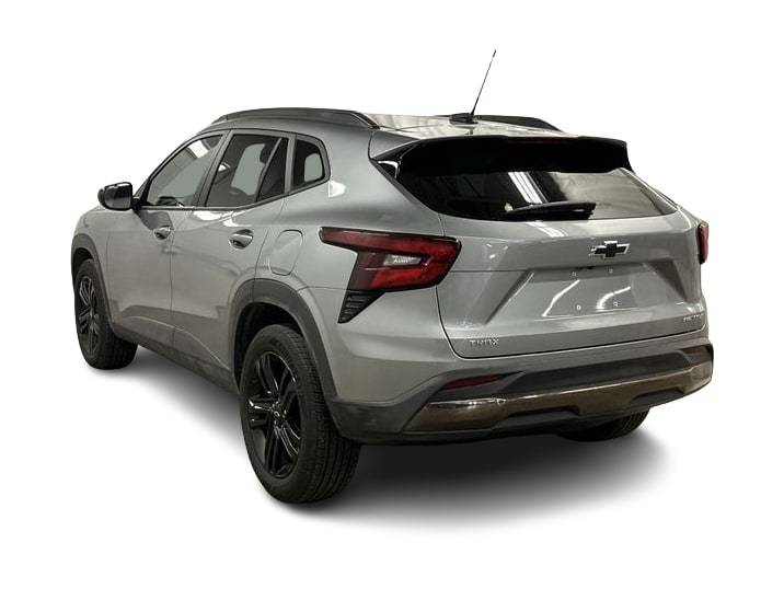 Thumbnail: 2024 Chevrolet Trax - 4
