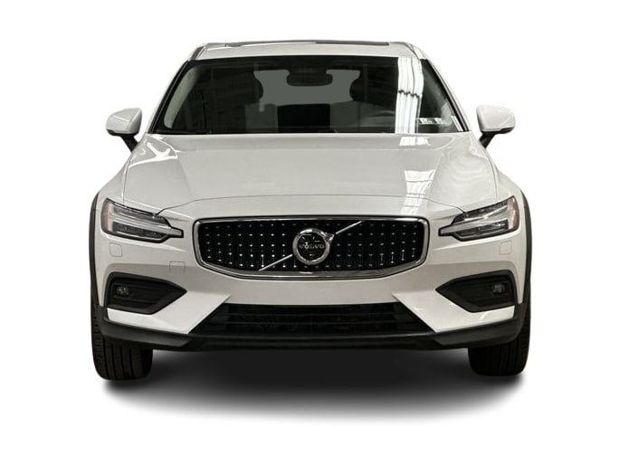 Thumbnail: 2025 Volvo V60 - 6