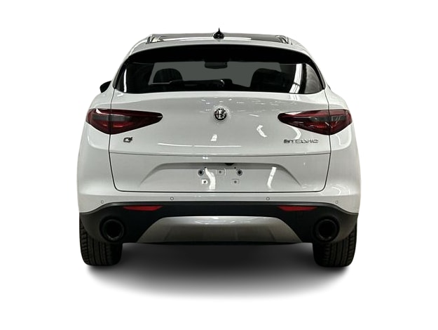Thumbnail: 2018 Alfa Romeo Stelvio - 5
