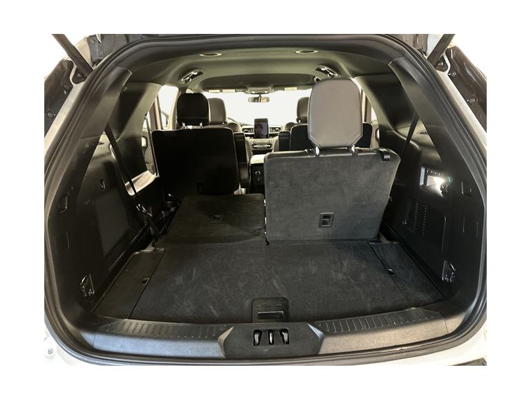 Thumbnail: 2020 Ford Explorer - 30