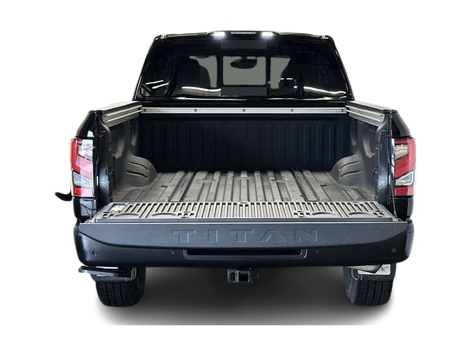 Thumbnail: 2021 Nissan Titan - 16