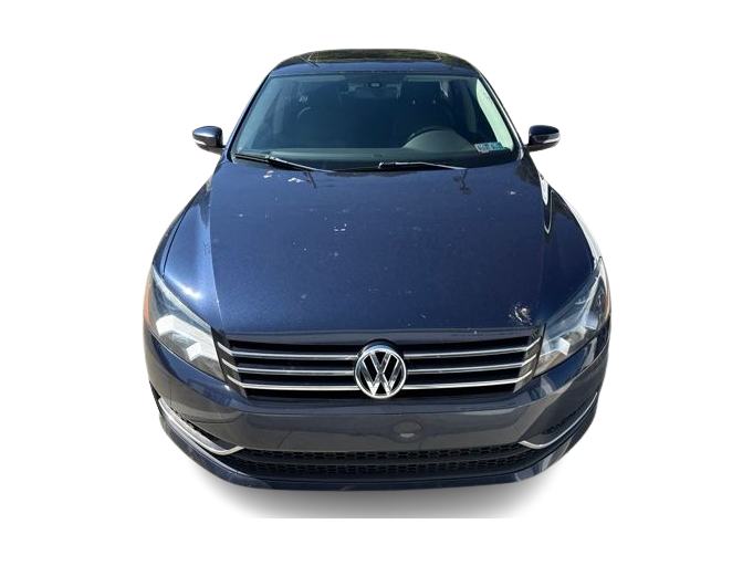 Thumbnail: 2013 Volkswagen Passat - 4