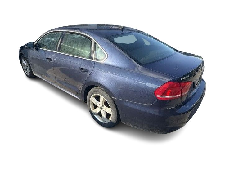 Thumbnail: 2012 Volkswagen Passat - 2