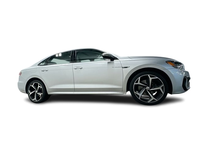 Thumbnail: 2020 Volkswagen Passat - 17