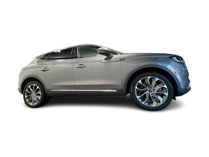 Thumbnail: 2022 Lincoln Nautilus - 17