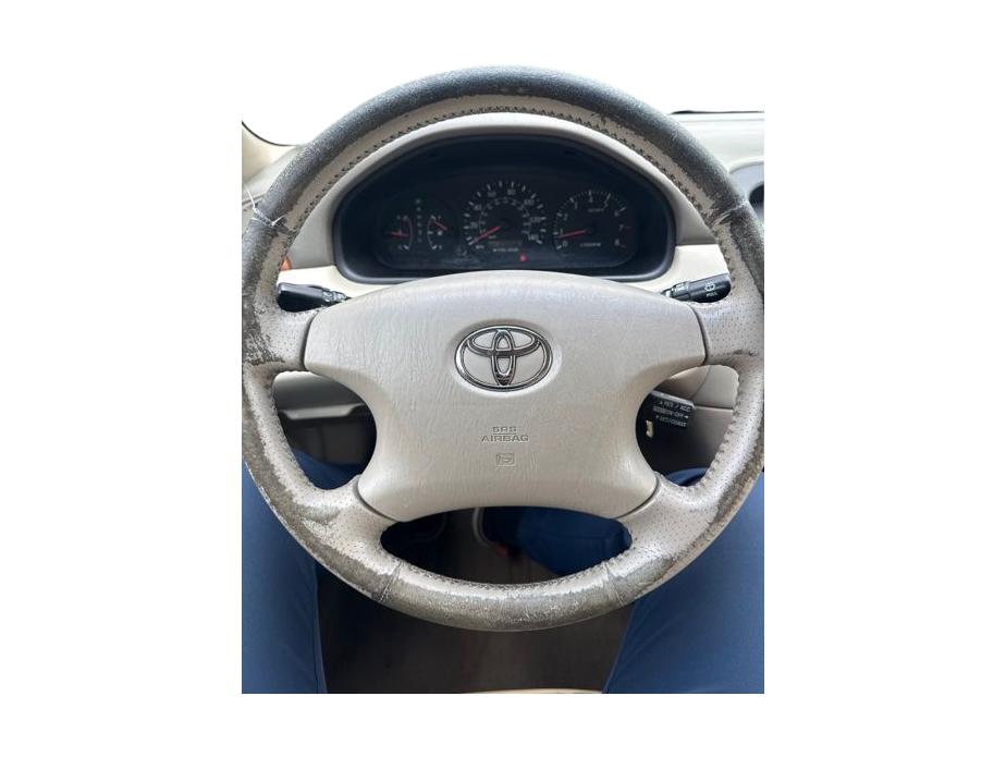 Thumbnail: 2002 Toyota Camry Solara - 4