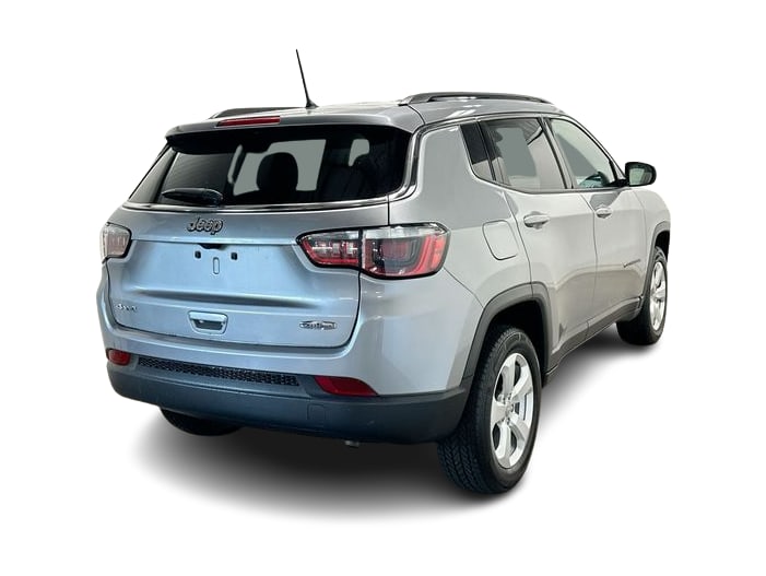 Thumbnail: 2018 Jeep Compass - 31
