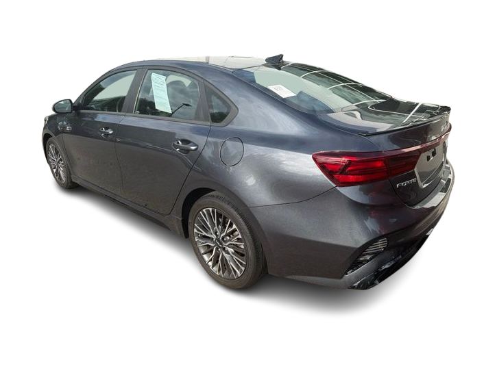 Thumbnail: 2023 Kia Forte - 3