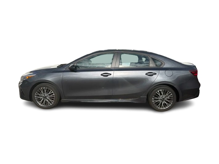 Thumbnail: 2023 Kia Forte - 2